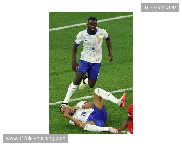 姆巴佩左膝扭伤缺阵三周，皇马进攻体系面临重构