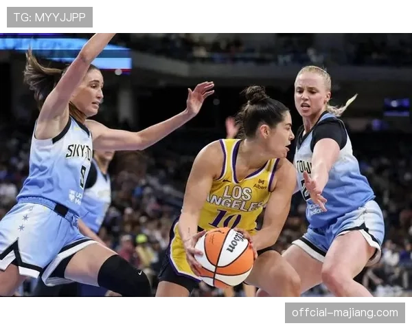 尼日利亚女篮季前赛对阵洛杉矶火花，国际球队参与WNBA热身